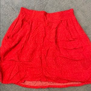 H&M skirt with elastic waist w/ pockets